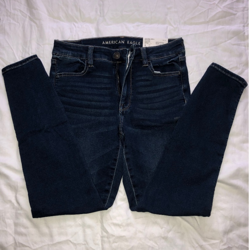 American Eagle Next Level Stretch Super Soft Hi-rise Jeggings. Dark wash. Size 8